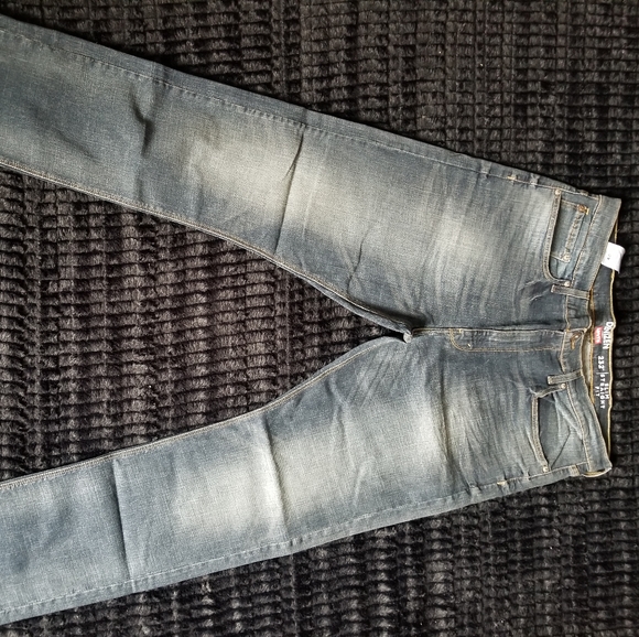 Levi's Slim Straight Denizen Jeans - Picture 6 of 6